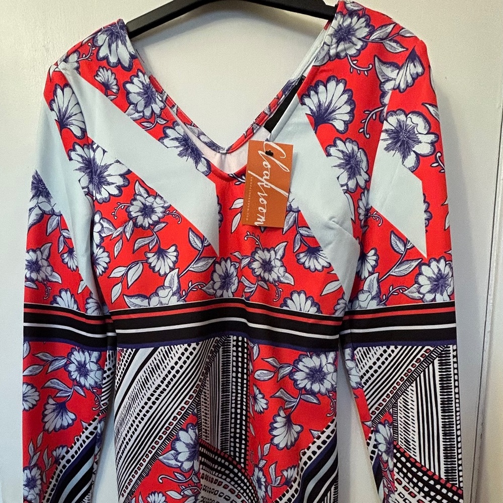 MINKPINK BNWT Long sleeves dress.